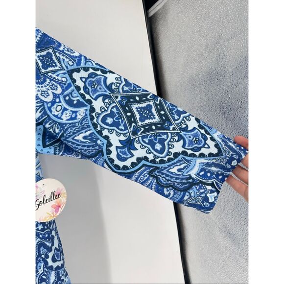 Dress Barn NWT Soleillee Women's Tunic Top Size 1X Paisley Studded Sharkbite Hem - Picture 11 of 11